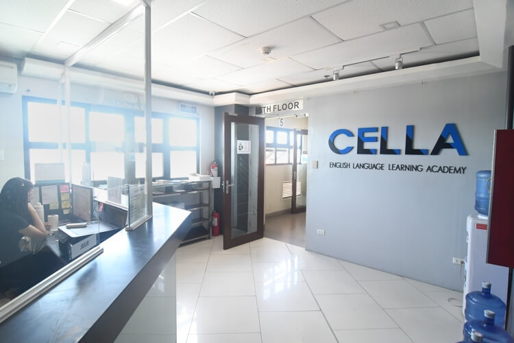 CELLA Uniキャンパス（内観）