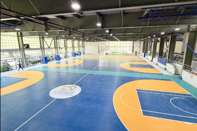 Basketball court (1).jpg