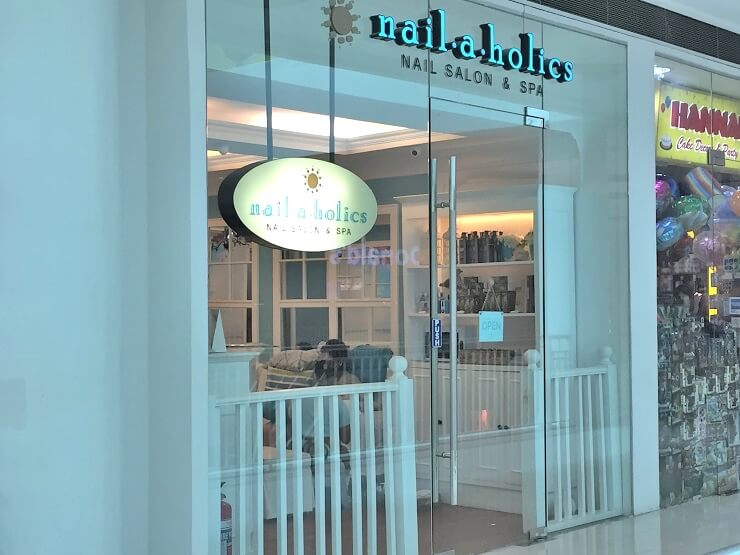 nail a holics NAIL & SPA（アヤラモール内）